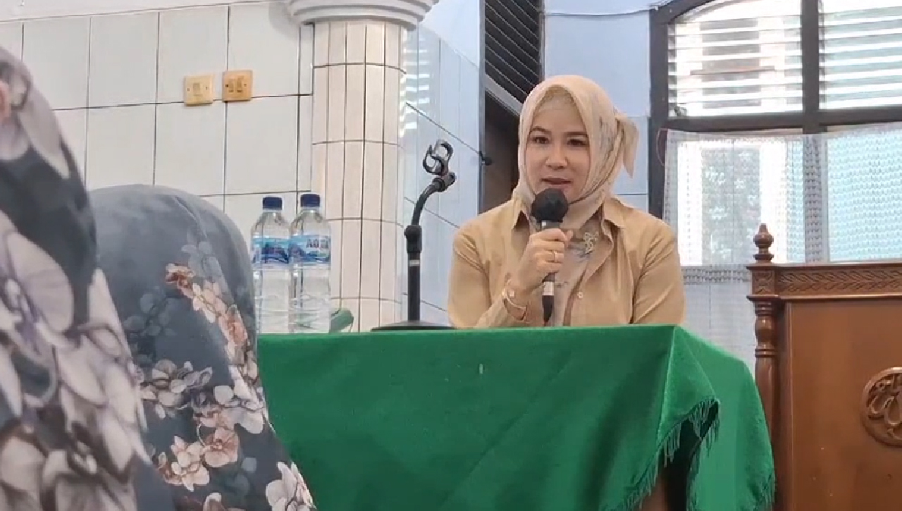 Hj Nurhayati Tawarkan Solusi Tuntaskan Masalah Sampah, Berkaca Pada Singapura Kelola Sampah Jadi Energi