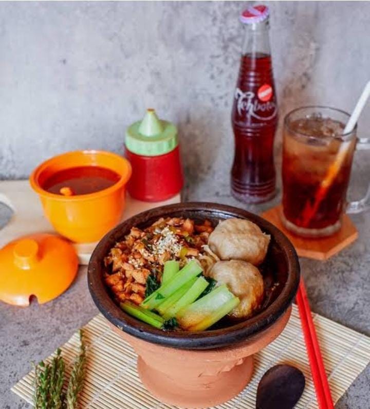 Penasaran Mie Ayam Coet Viral di Cipanas? Ini Menu dan Kisaran Harganya