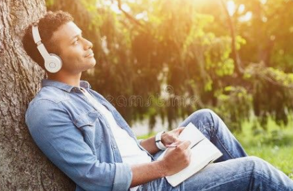 Cara Meningkatkan Bahasa Inggris Tanpa Kursus, 4 Kebiasaan Sederhana yang Diam-Diam Bikin Kamu Makin Jago