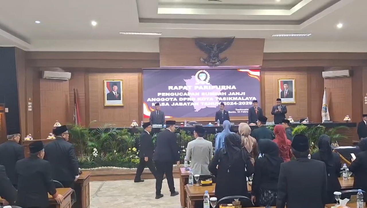 Gantikan Wahyu Sumawidjadja, Tsaniah Nur Jannah Resmi Dilantik Jadi Anggota Dewan