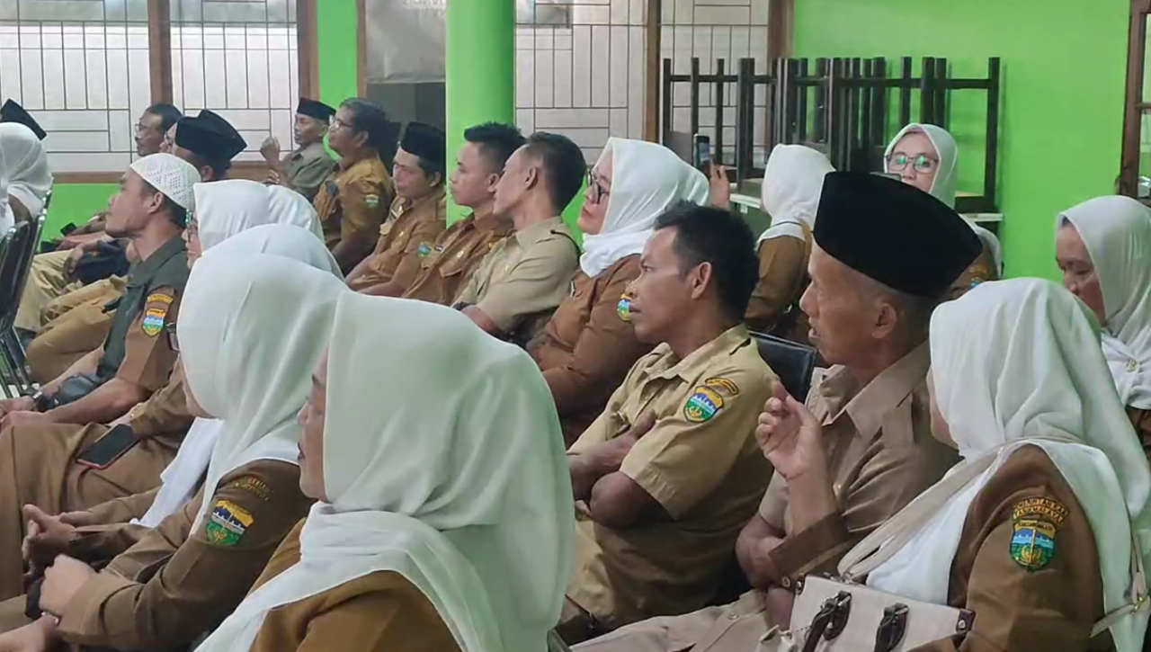 726 PPPK dan 60 PNS Kab. Tasik Dapat Kenaikan Gaji Berkala, Tingkatkan Disiplin Lewat Pembinaan