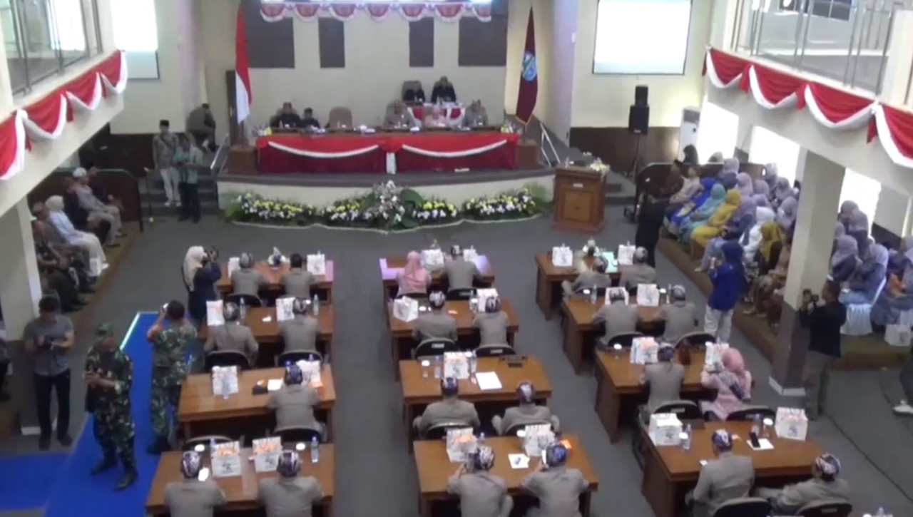 Rapat Paripurna Hari Jadi Ke-22 Kota Banjar, Meski Efisiensi Anggaran Optimis Program Berjalan Baik