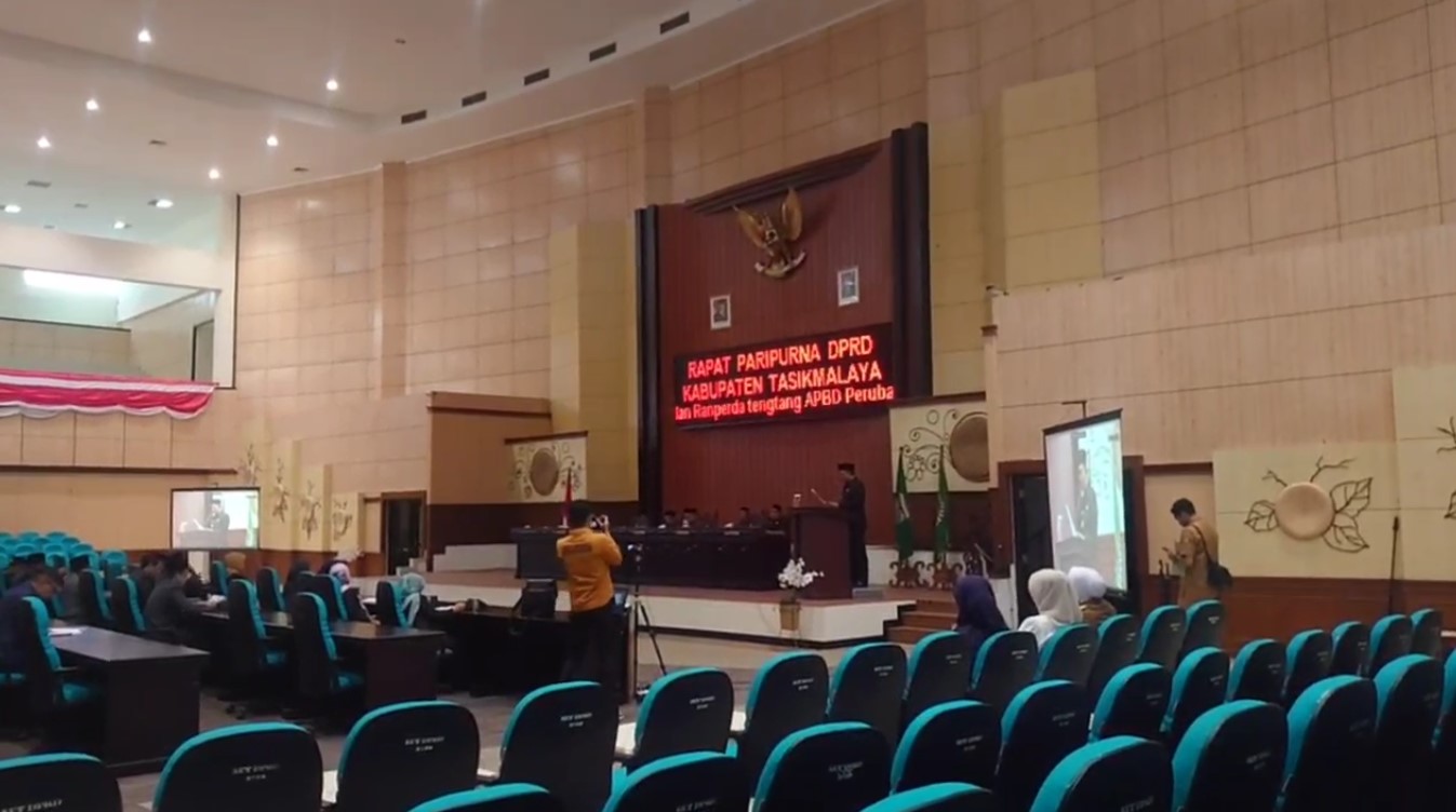 DPRD Tasikmalaya Sahkan Perda Kawasan Tanpa Rokok, Bukan Melarang, Hanya Mengatur Kawasan Bebas Asap Rokok