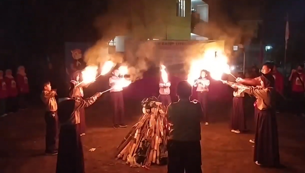 Fun Camp Dan Literasi SDN 1 Rahayu Kota Tasikmalaya, Bangun Karakter Siswa Dengan Belajar Di Luar