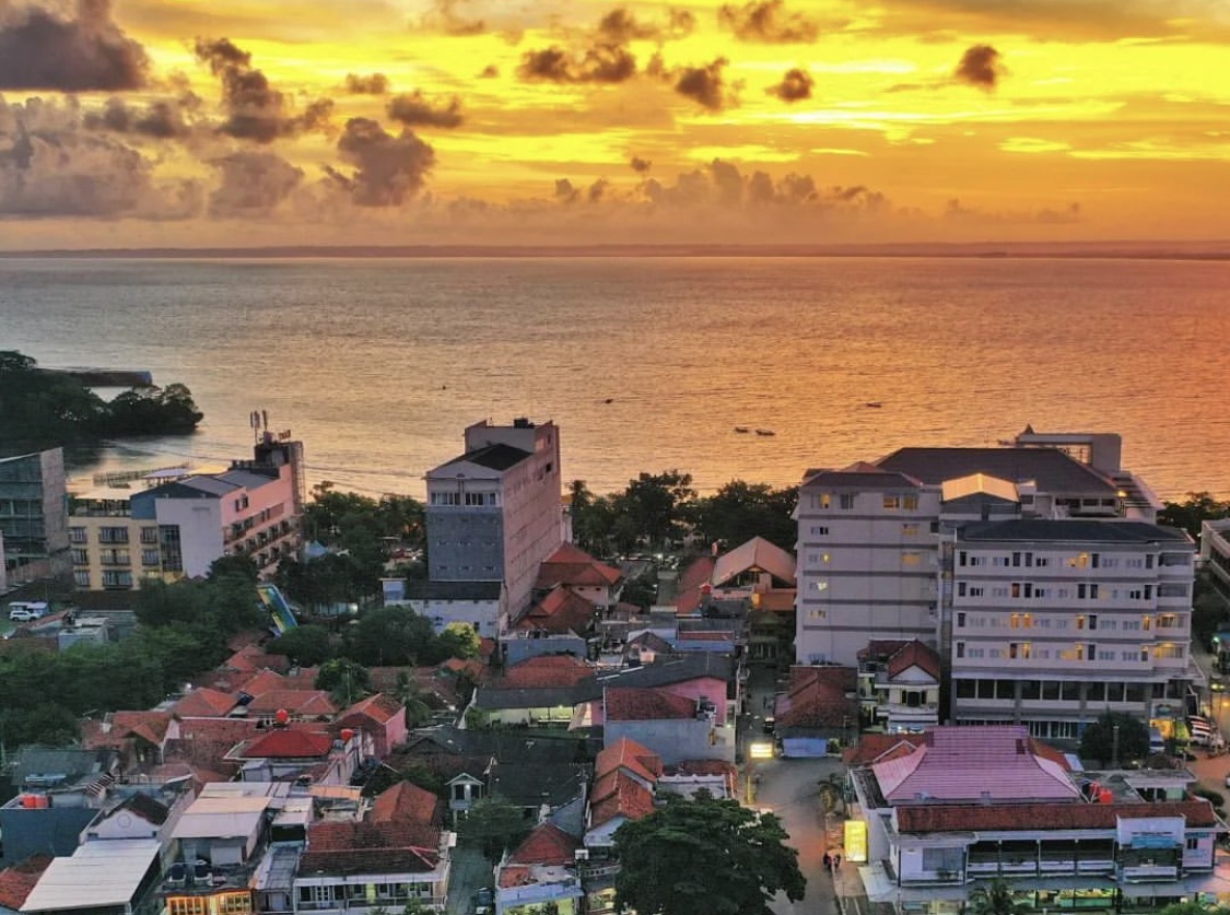 10 Rekomendasi Hotel Pangandaran Dengan View Pantai, Buka Jendela Langsung Dapat Pemandangan Laut