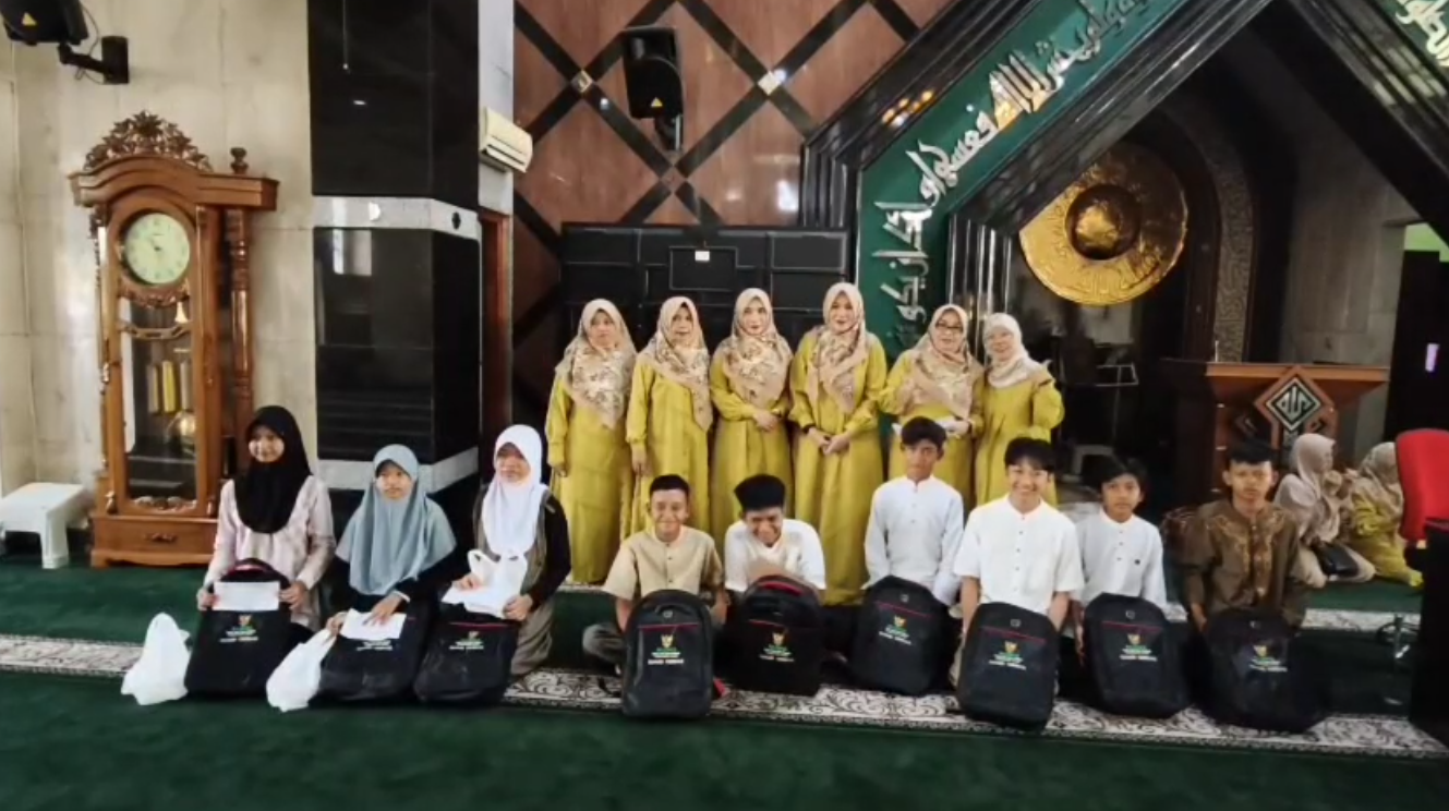 132 Anak Yatim Terima Santunan Gebyar Muharram, Majelis Ta'lim Ciamis Bagikan Bantuan dari Sedekah Subuh