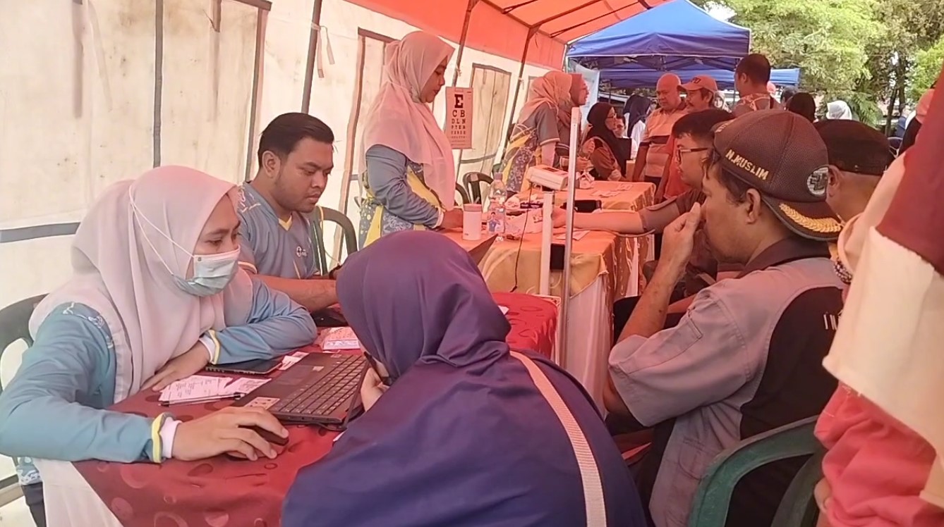 Ribuan Warga Padati Cek Kesehatan Gratis, Pasien Sakit Berat Langsung Dirujuk ke Rumah Sakit