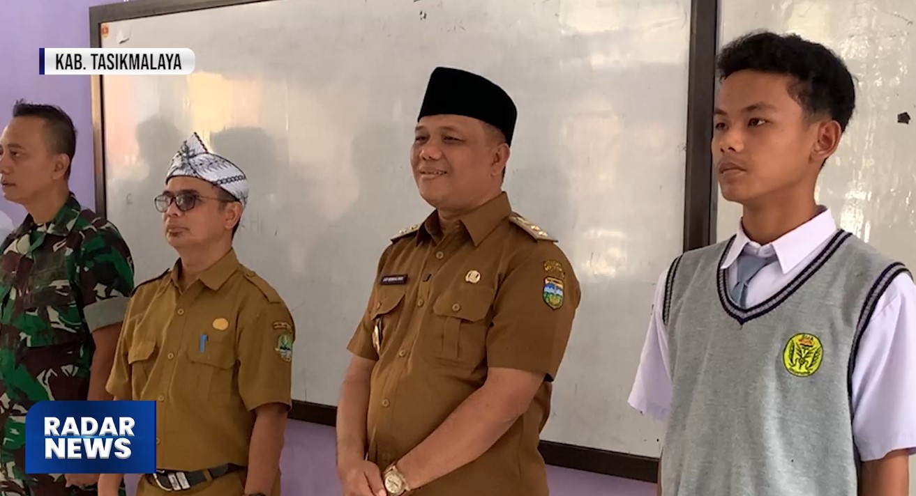 Wabup Tasikmalaya Sidak Program MBG Di Sman 1 Singaparna, Kualitas Makanan Dinilai Sesuai Standar