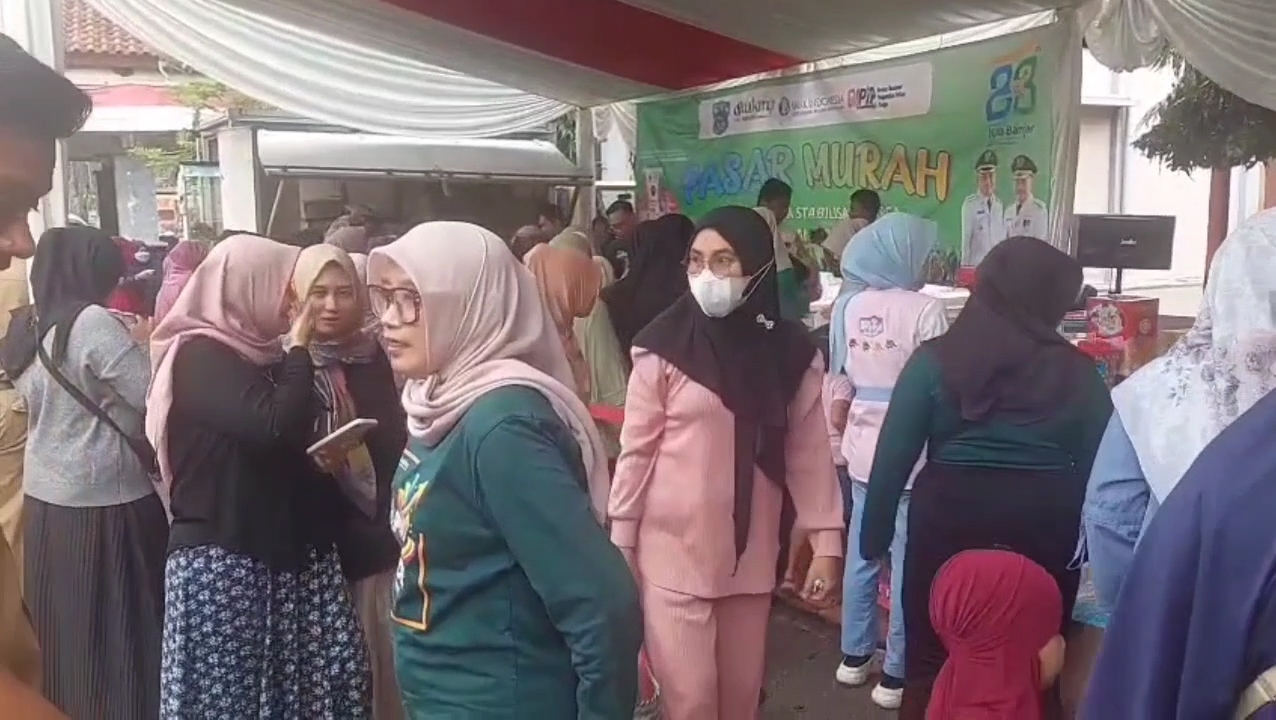 Warga Langensari Serbu Pasar Murah Ramadan, Wali Kota Banjar Pastikan Harga Sembako di Bawah Harga Pasar