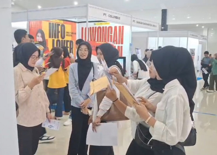 Serikat Pekerja Desak Pemkot Realisasi UMK dan Skala Upah, Masih Banyak Pekerja Terima Gaji di Bawah UMK