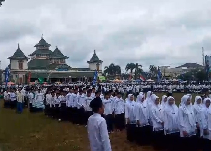 Peringatan Hari Santri, 2025 Bupati Tasikmalaya Ajak Santri Isi Media Dengan Dakwah