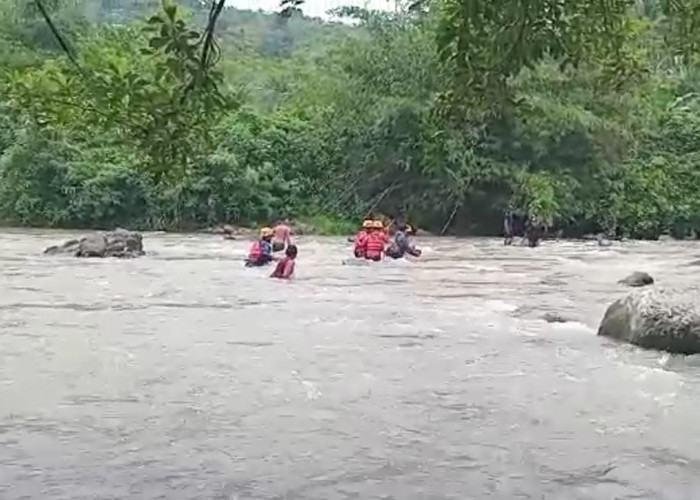 Tiga Hari Pencarian, Tim SAR Temukan Jasad Bocah Hanyut di Sungai Cipatujah, Ditemukan 4 KM Dari Lokasi Awal