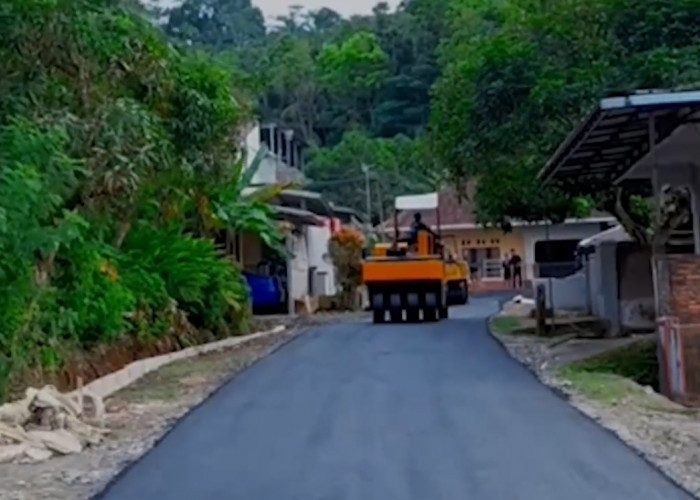 Bupati Cecep Targetkan 100 KM Jalan Mulus Tahun 2026, Sepanjang Tahun 2025, Ada 22 Ruas Jalan Rampung Diaspal 