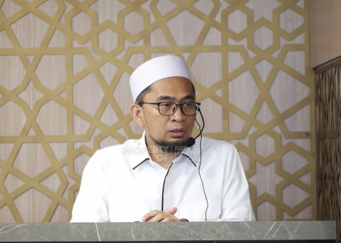 Puasa Tanpa Takwa Itu Rugi, Begini Penjelasan Ustaz Adi Hidayat
