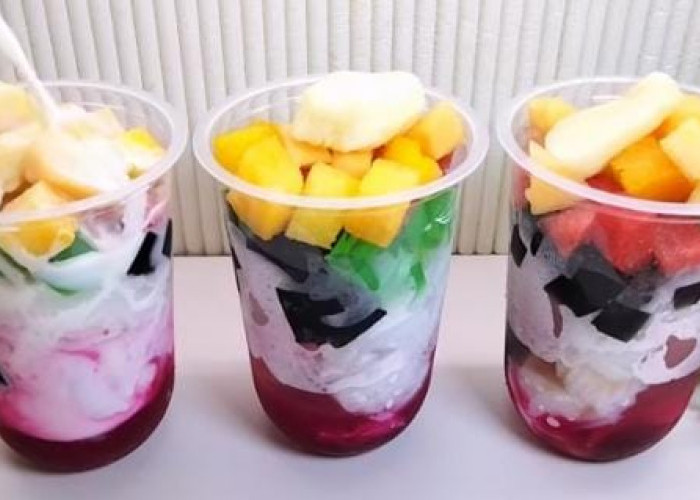 Ide Bisnis Takjil 2026: Es Campur Pisang Ambon Creamy, Minuman Kekinian yang Pasti Laris Manis!