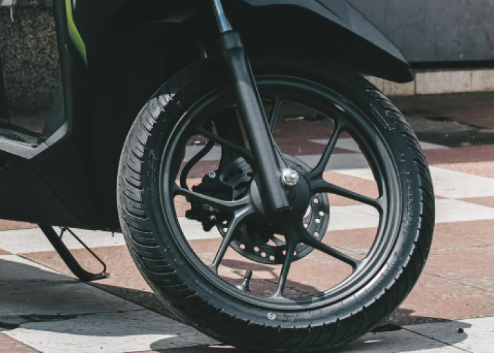 Ban Motor Mulai Botak, Jangan Tunggu Licin untuk Segera Menggantinya