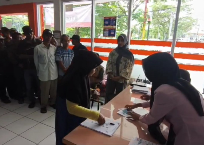 Kado Akhir Tahun, 38 Ribu Warga Ciamis Terima BLT Kesra Sebesar Rp 900 Ribu Untuk  Belanja Kebutuhan Hidup