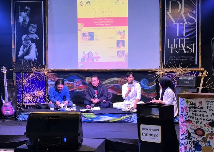 Menjelajahi Dunia Literasi dalam Pameran Dinasti Literasi di Buleud Art Gallery Tasikmalaya