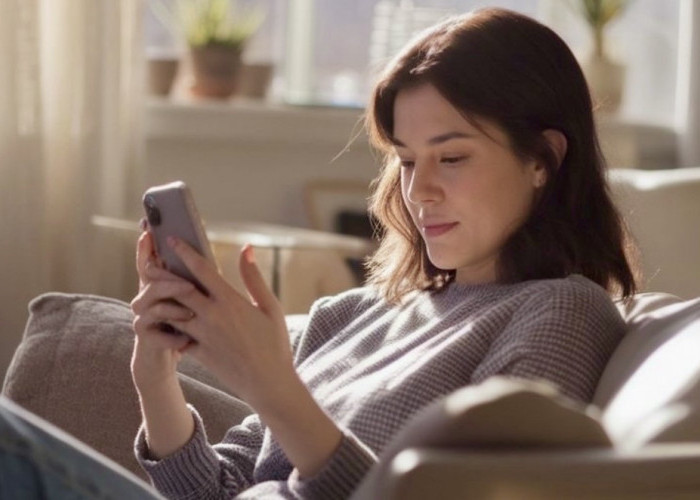 Scroll Tiap Hari Sampai Susah Fokus? Ini Cara Mengurangi Kebiasaan Tanpa Harus Detox Ekstrem