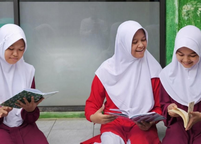 Rahasia Santri Bermental Baja: Bagaimana Kehidupan Asrama Membentuk Karakter Pemimpin Masa Depan