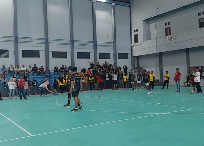 Tim Bola Voli Polres Tasik Kota Sabet Juara Se-Priangan Timur, Berhak Maju Ke Turnamen Bola Voli Piala Kapolda