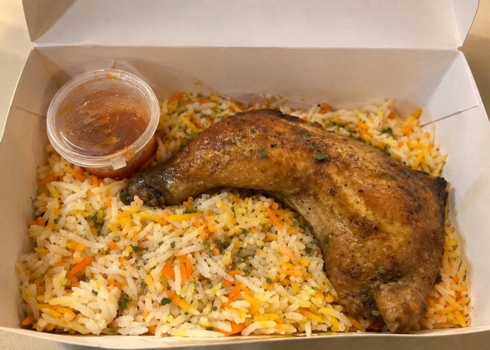 Tak Perlu Mahal, Kini Ada Porsi Kotak Kecil Rp25 Ribu dengan Sepotong Ayam yang Menggugah Selera 