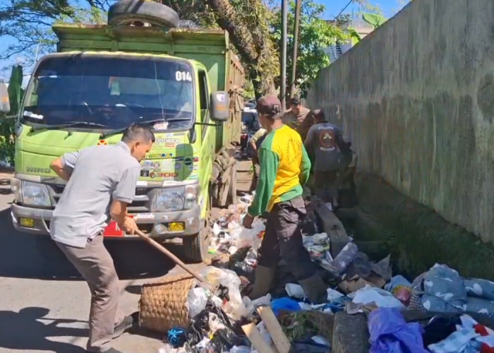 Tak Jadi Beli Mobil Dinas, Viman Pilih Beli Truk dan Kontainer Sampah, Bentuk Keseriusan Dalam Kelola Sampah