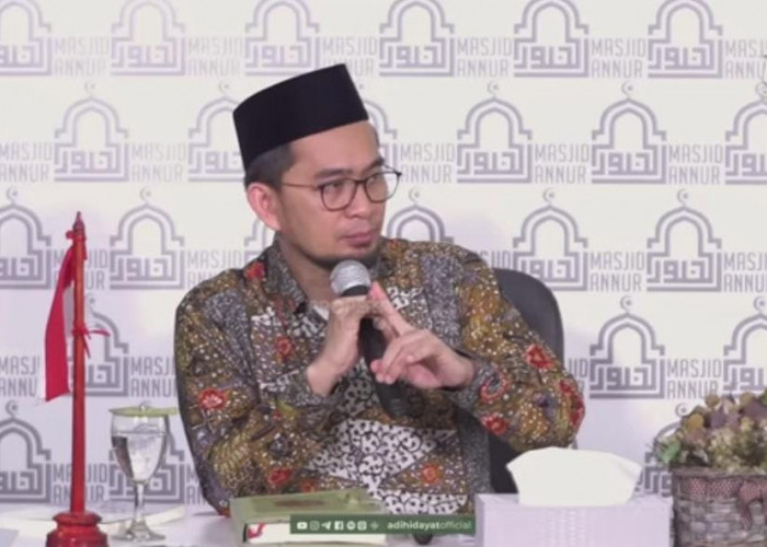 Bakti Anak kepada Ayah yang Telah Tiada: Penjelasan Menenangkan dari Ustadz Adi Hidayat