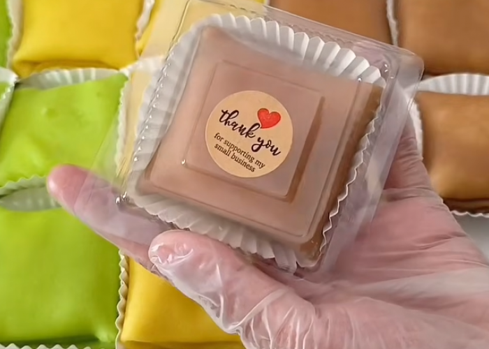 Takjil Ramadan 2026 Anti Ribet: Pancake Isi Kelapa yang Lumer dan Bikin Nagih