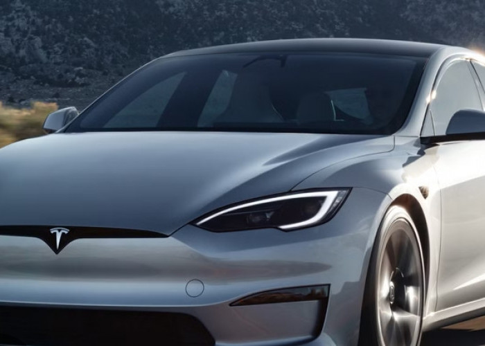 Simbol Status Kaum Elit: Tesla Model S dan Alasan Mengapa Ia Tetap Menjadi Raja Sedan Listrik Mewah 2026