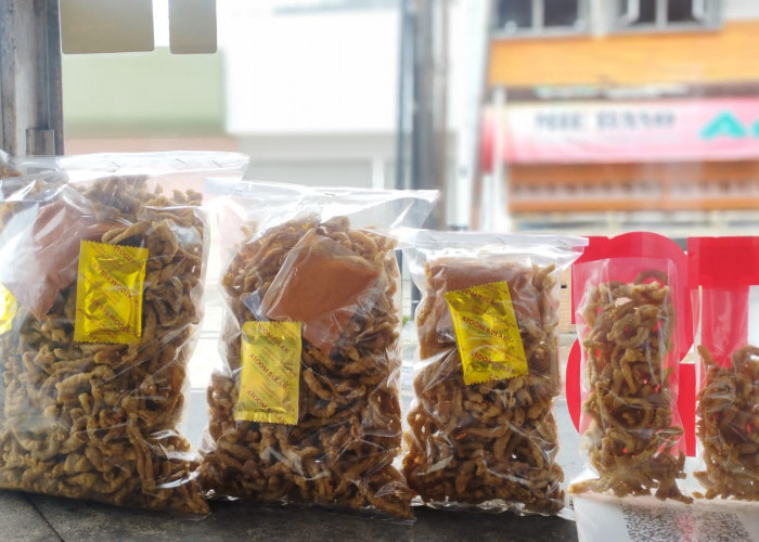 Rahasia di Balik Renyahnya Usus Crispy Mang Oten Citapen