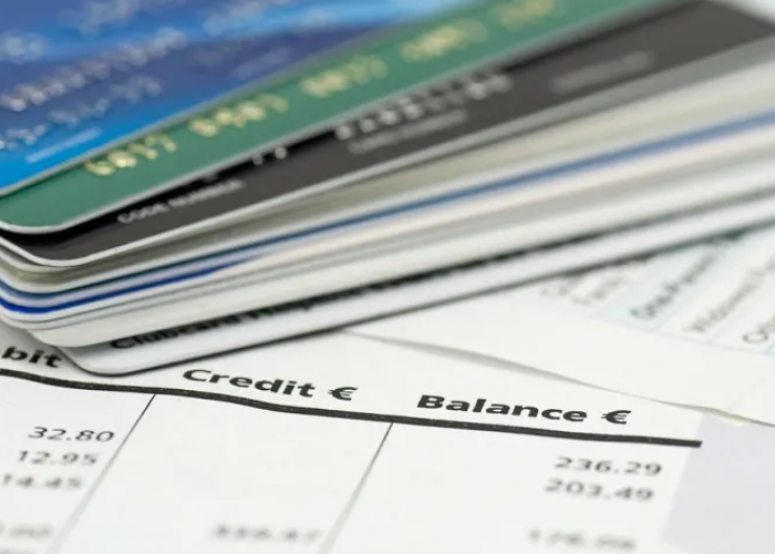 Tips Hemat Bertransaksi Pakai Kartu Kredit, Jangan Sampai Pusing Mikirin Cicilan