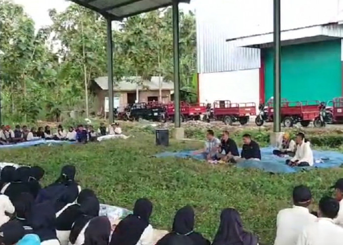 Upland Tingkatkan Akses Keuangan Petani Tasikmalaya, Upland Berikan Akses Kredit Kepada Petani