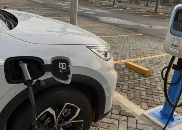 Anti Cemas Kehabisan Daya! Panduan Aman Mudik dengan Mobil Listrik
