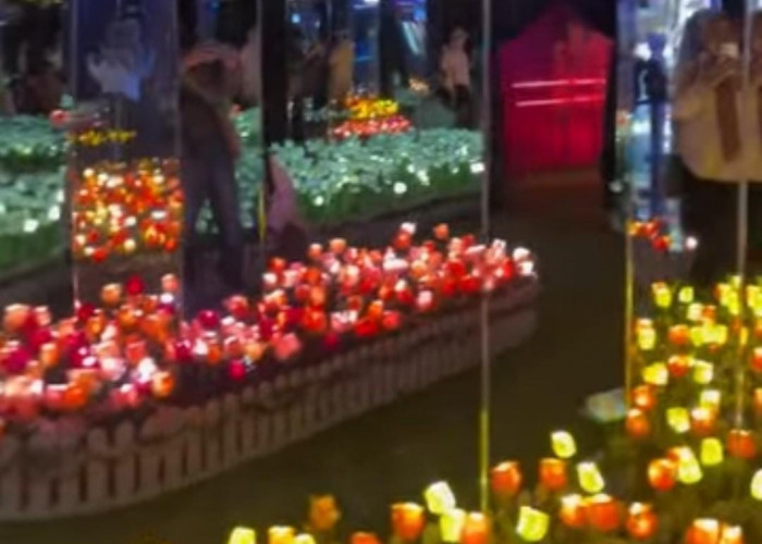 Estetik di Tiap Sudut, Lighting Art Braga Jadi Spot Foto Baru yang Ramai Diburu Pengunjung di Kawasan Braga!