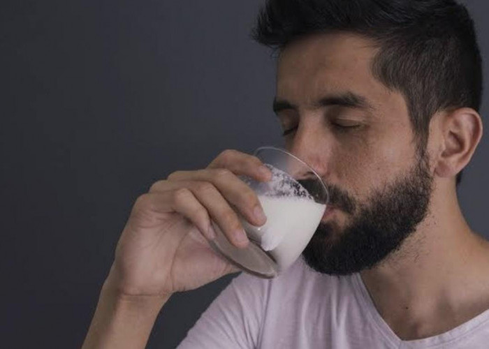 Jangan Lewatkan! Ini Manfaat Minum Susu Saat Sahur untuk Tubuh Lebih Fit