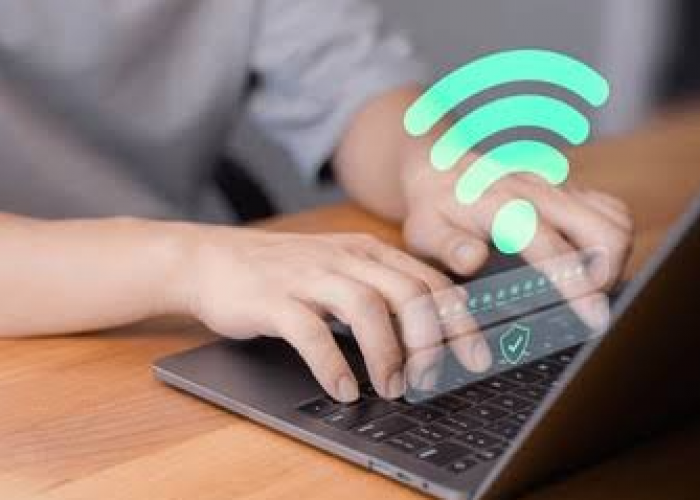 Sering Pakai WiFi Publik? Kebiasaan Ini Perlu Diperhatikan agar Data Pribadi Tetap Aman