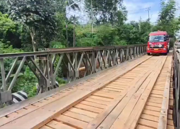 Jembatan Cikaleho Bisa Kembali Dilintasi Kendaraan, Berat Kendaraan yang Melintas Maksimal 20 Ton