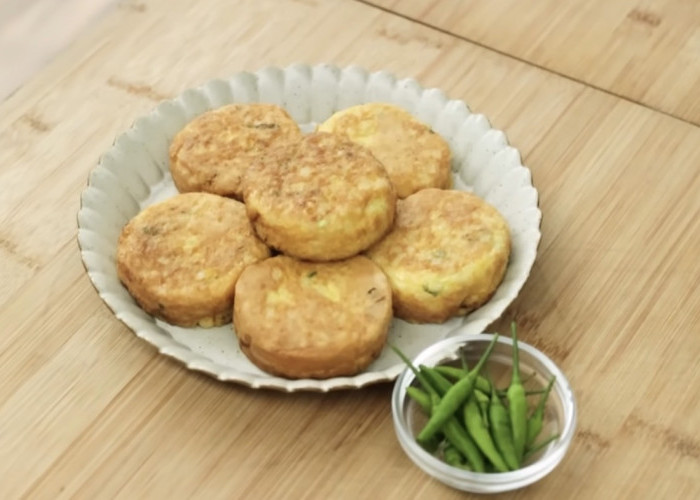 Gurihnya Kebangetan! Resep Martabak Nasi Ayam Kecap, Camilan Sat Set Favorit Keluarga