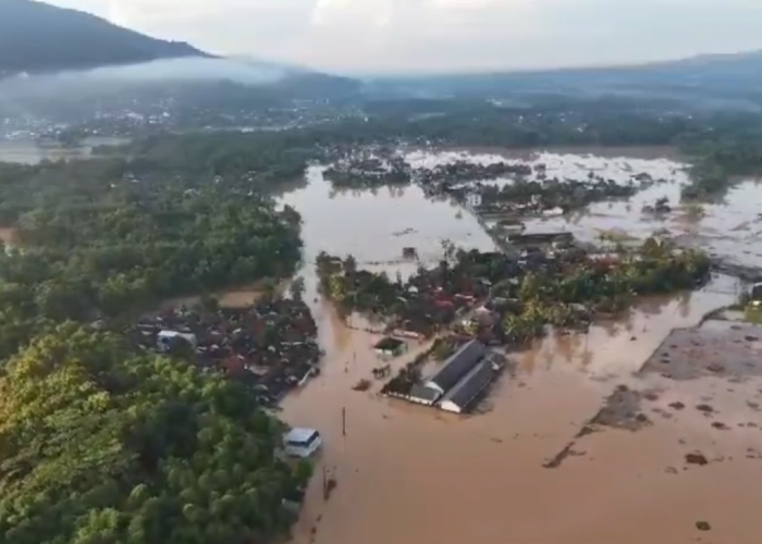 Dua Sungai Meluap, Ratusan Rumah di Sukaresik Terendam, Ribuan Warga Terdampak Akibat Luapan Sungai Citanduy