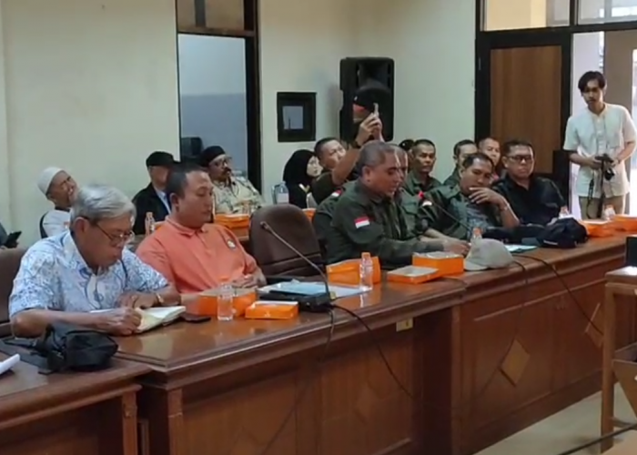 Masih Semrawut, Tapi Retribusi Pasar Naik? Para Pedagang Minta Dikembalikan ke Tarif Lama