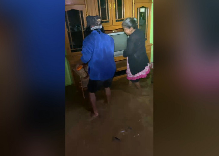 Puluhan Rumah Warga Di Sodonghilir Terendam Banjir, Tim Gabungan Gerak Cepat Lakukan Evakuasi Korban 