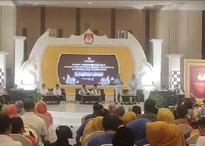 Debat Terakhir Pilkada Kota Tasik, Paslon Masih Baca Contekan