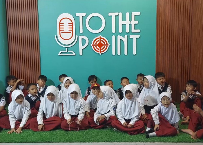 Siswa SD Islam Character School Belajar Dunia Penyiaran, Gelar Outing Class di Studio Radar TV