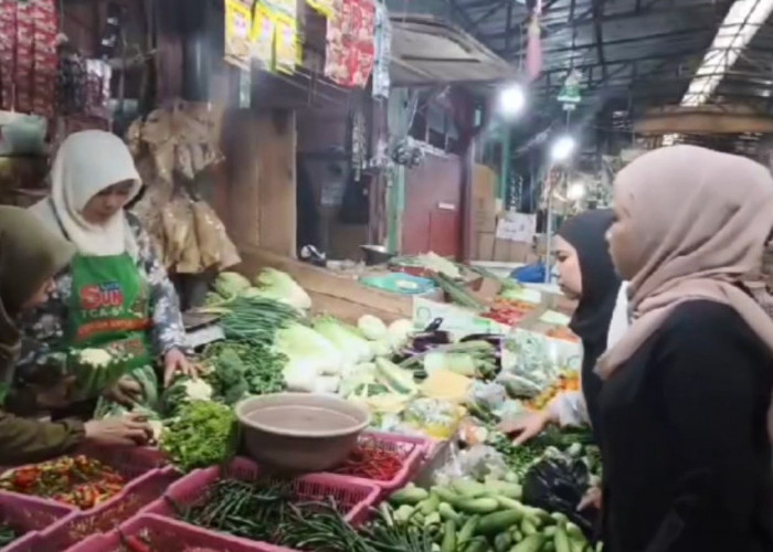 Jelang Ramadan, Harga Sayuran di Ciamis Naik 100 Persen, Omzet Pedagang Anjlok Akibat Daya Beli Menurun 