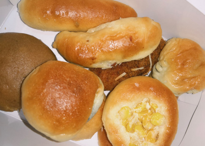 Mengintip Rahasia Dapur Roti Unyil, Camilan Legendaris Khas Bogor