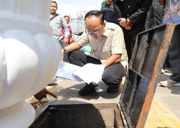 Poles Wajah di Pusat Kota Tasikmalaya, Viman-Diky Lakukan Monev Jalan hingga Drainase