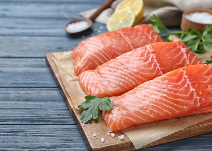 Ikan Salmon: Rahasia Cantik Alami Terbongkar, Kenali Manfaatnya untuk Kecantikan Kulit Kamu!