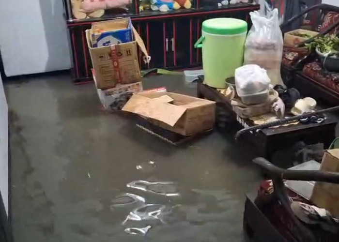 Wilayah Dekat Kantor Wali Kota Tasikmalaya Kebanjiran, Debit Air Tinggi karena Hujan Deras Timbulkan Genangan