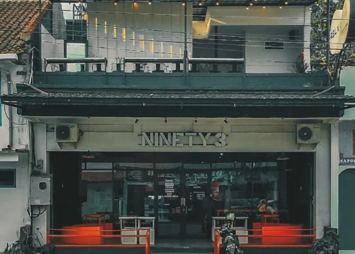 Hidden Gem Bukber! Ninety3 Coffee Viral, Paket 26K Sudah Makan Minum + View Kota dari Rooftop!